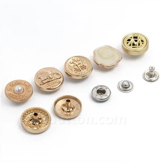 Hloov Xovxwm Studs Rau Jackets