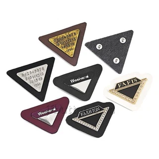 Tawv khaub ncaws cov ntawv cim