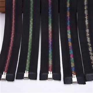 Zaj sawv hlau zipper
