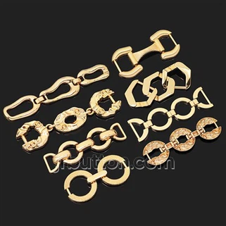 Kub Hlau Chain Rau Swimwear